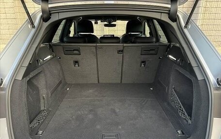 Audi A4, 2018 год, 1 650 000 рублей, 14 фотография