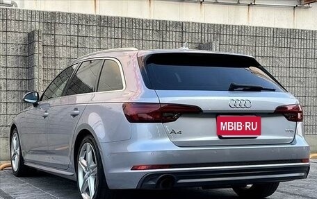 Audi A4, 2018 год, 1 650 000 рублей, 4 фотография