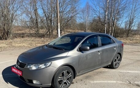 KIA Cerato III, 2011 год, 650 000 рублей, 2 фотография