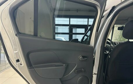 Renault Logan II, 2021 год, 1 140 000 рублей, 12 фотография