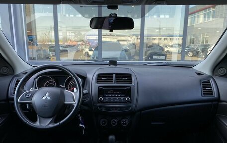 Mitsubishi ASX I рестайлинг, 2015 год, 1 389 000 рублей, 10 фотография