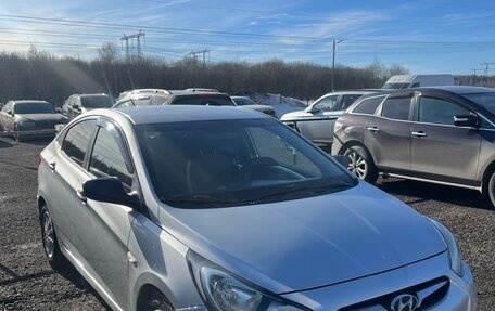 Hyundai Solaris II рестайлинг, 2013 год, 444 000 рублей, 10 фотография