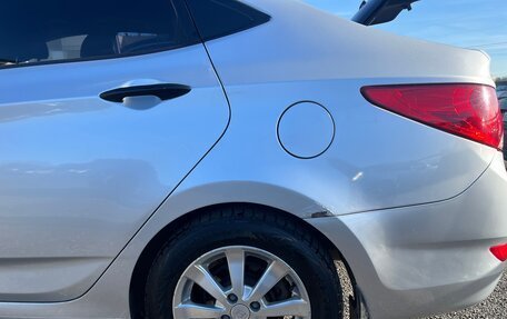 Hyundai Solaris II рестайлинг, 2013 год, 444 000 рублей, 19 фотография