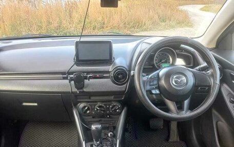 Mazda Demio IV, 2015 год, 1 100 000 рублей, 5 фотография