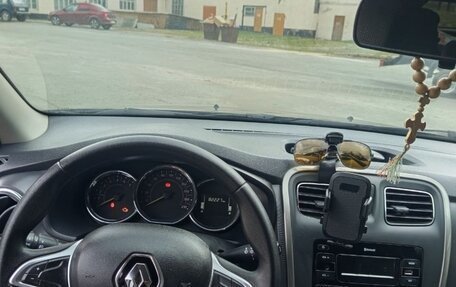 Renault Sandero II рестайлинг, 2019 год, 1 200 000 рублей, 8 фотография