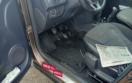 Renault Sandero II рестайлинг, 2019 год, 1 200 000 рублей, 9 фотография