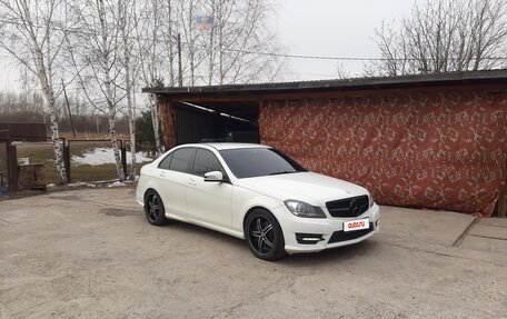 Mercedes-Benz C-Класс, 2012 год, 1 100 000 рублей, 3 фотография