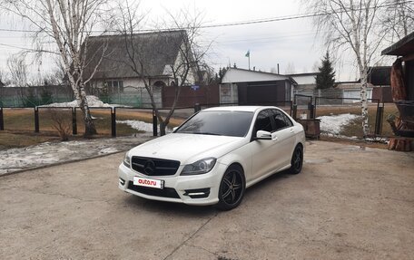 Mercedes-Benz C-Класс, 2012 год, 1 100 000 рублей, 2 фотография