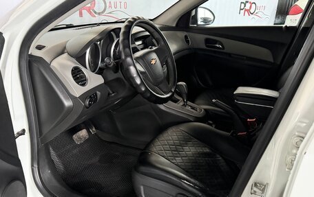 Chevrolet Cruze II, 2012 год, 600 000 рублей, 6 фотография