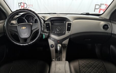 Chevrolet Cruze II, 2012 год, 600 000 рублей, 9 фотография