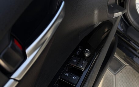 Toyota Camry, 2019 год, 2 650 000 рублей, 4 фотография