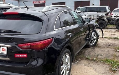 Infiniti QX70, 2016 год, 900 000 рублей, 4 фотография