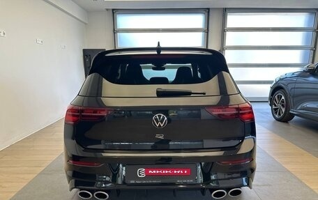 Volkswagen Golf R, 2022 год, 6 300 000 рублей, 5 фотография