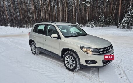 Volkswagen Tiguan I, 2014 год, 1 400 000 рублей, 3 фотография