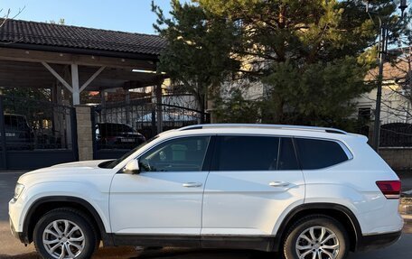 Volkswagen Teramont I, 2018 год, 4 350 000 рублей, 2 фотография