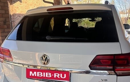 Volkswagen Teramont I, 2018 год, 4 350 000 рублей, 5 фотография