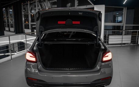 BMW 5 серия, 2021 год, 5 499 000 рублей, 14 фотография