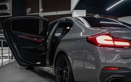 BMW 5 серия, 2021 год, 5 499 000 рублей, 17 фотография