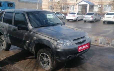 Chevrolet Niva I рестайлинг, 2017 год, 700 000 рублей, 4 фотография