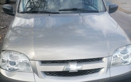 Chevrolet Niva I рестайлинг, 2017 год, 700 000 рублей, 8 фотография