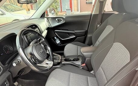 KIA Soul III, 2019 год, 2 400 000 рублей, 10 фотография