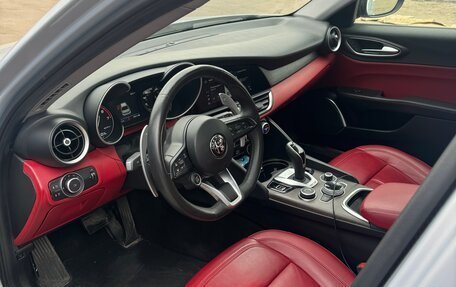 Alfa Romeo Giulia II, 2021 год, 3 600 000 рублей, 8 фотография