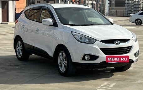 Hyundai ix35 I рестайлинг, 2013 год, 1 350 000 рублей, 2 фотография