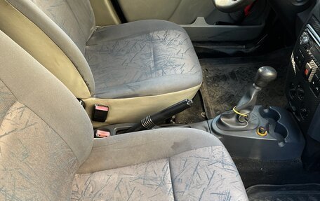 Renault Logan I, 2006 год, 270 000 рублей, 11 фотография