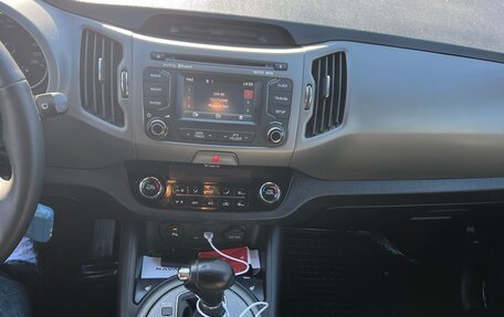 KIA Sportage III, 2014 год, 1 360 000 рублей, 10 фотография