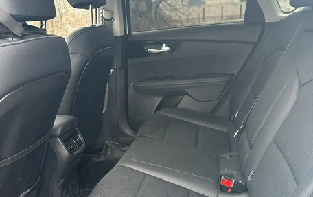 KIA K3, 2022 год, 1 690 000 рублей, 10 фотография