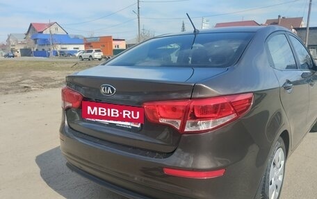 KIA Rio III рестайлинг, 2016 год, 938 000 рублей, 13 фотография