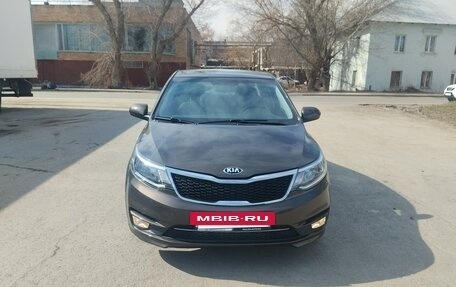 KIA Rio III рестайлинг, 2016 год, 938 000 рублей, 3 фотография