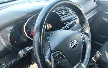 KIA Rio III рестайлинг, 2016 год, 938 000 рублей, 16 фотография