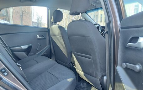 KIA Rio III рестайлинг, 2016 год, 938 000 рублей, 20 фотография