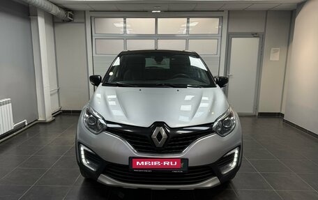 Renault Kaptur I рестайлинг, 2017 год, 1 325 000 рублей, 2 фотография