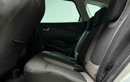 Renault Kaptur I рестайлинг, 2017 год, 1 325 000 рублей, 23 фотография