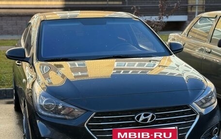 Hyundai Solaris II рестайлинг, 2018 год, 1 090 000 рублей, 4 фотография