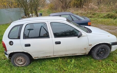 Opel Corsa B, 1999 год, 95 000 рублей, 4 фотография