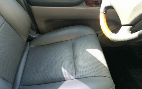 Toyota Land Cruiser 100 рестайлинг 2, 1998 год, 1 600 000 рублей, 18 фотография