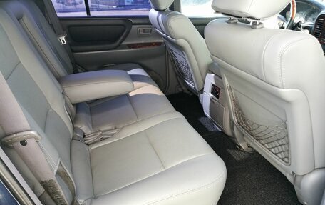 Toyota Land Cruiser 100 рестайлинг 2, 1998 год, 1 600 000 рублей, 19 фотография