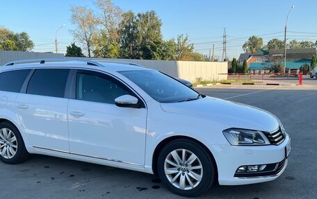 Volkswagen Passat B7, 2012 год, 999 999 рублей, 2 фотография