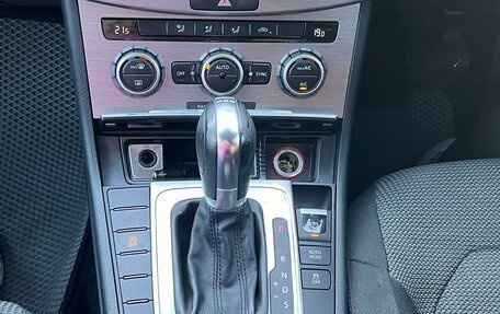 Volkswagen Passat B7, 2012 год, 999 999 рублей, 19 фотография