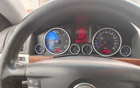 Volkswagen Touareg III, 2009 год, 1 250 000 рублей, 14 фотография