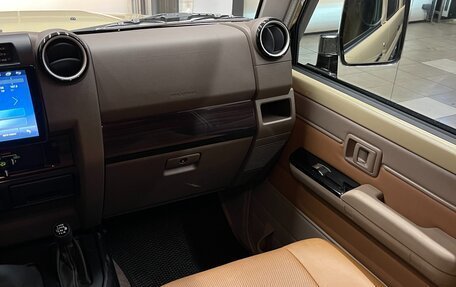 Toyota Land Cruiser 70, 2022 год, 9 200 000 рублей, 14 фотография