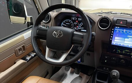 Toyota Land Cruiser 70, 2022 год, 9 200 000 рублей, 13 фотография