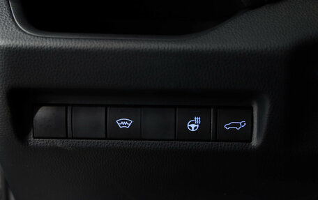 Toyota Land Cruiser 200, 2011 год, 2 999 000 рублей, 23 фотография