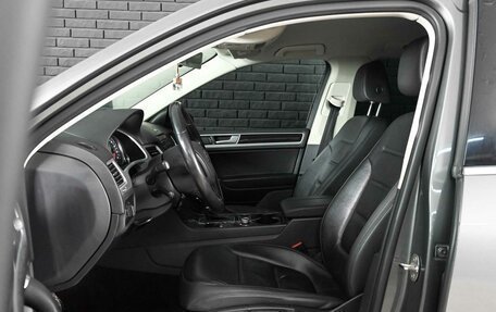 Volkswagen Touareg III, 2015 год, 3 290 000 рублей, 10 фотография