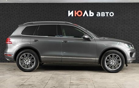 Volkswagen Touareg III, 2015 год, 3 290 000 рублей, 8 фотография