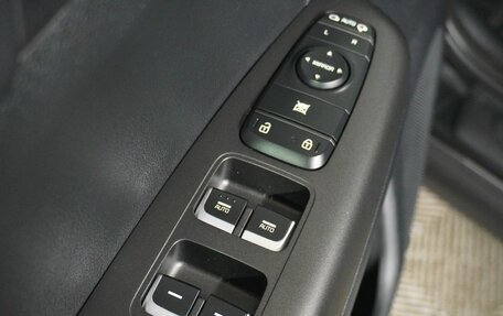 KIA Sportage IV рестайлинг, 2019 год, 2 089 000 рублей, 14 фотография