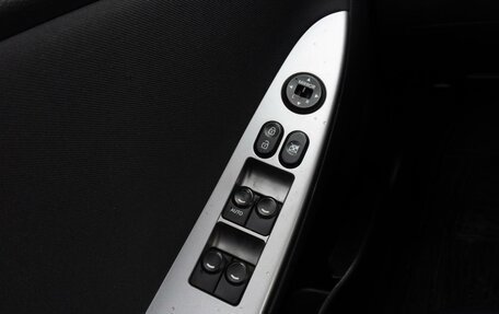 Hyundai Solaris II рестайлинг, 2015 год, 1 359 000 рублей, 21 фотография